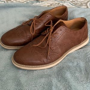 Nautica performance wingtips